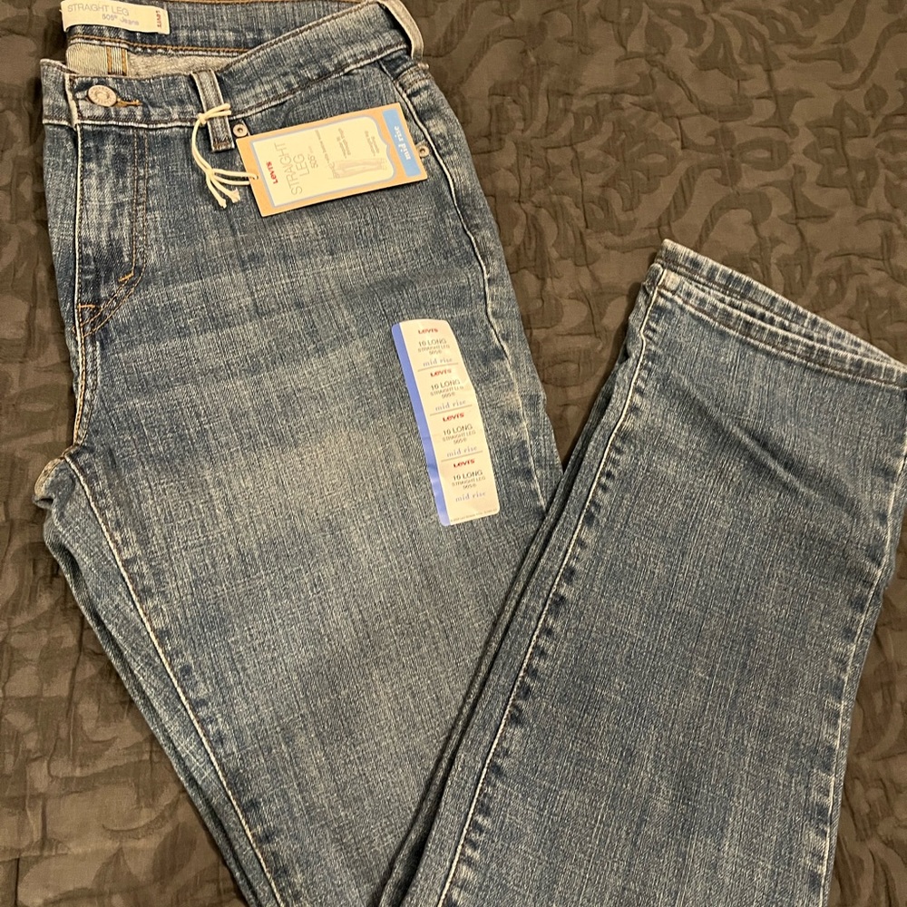Levi's High Rise Blue Jeans for Women
